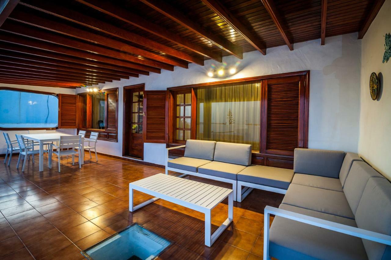 Magnifica Villa Al Lado Del Mar Arrecife  Exterior photo